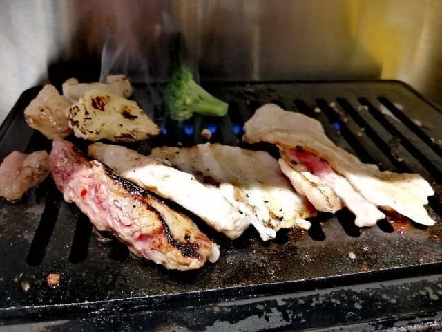 肉のサトウ商店イコットニコット店 - サブ画像3