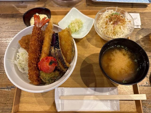 新潟カツ丼 タレカツ 京都本店 - サブ画像1