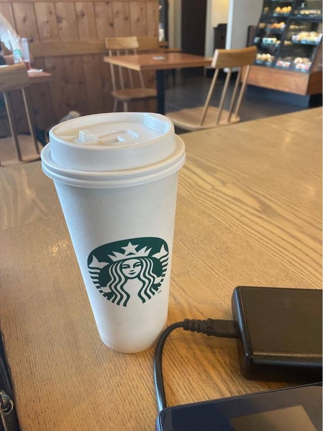 スターバックス コーヒー 札幌環状通東店 - サブ画像1