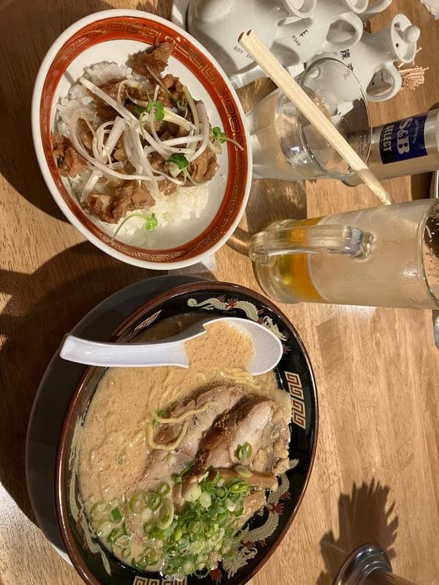 麺飯食堂 - サブ画像3