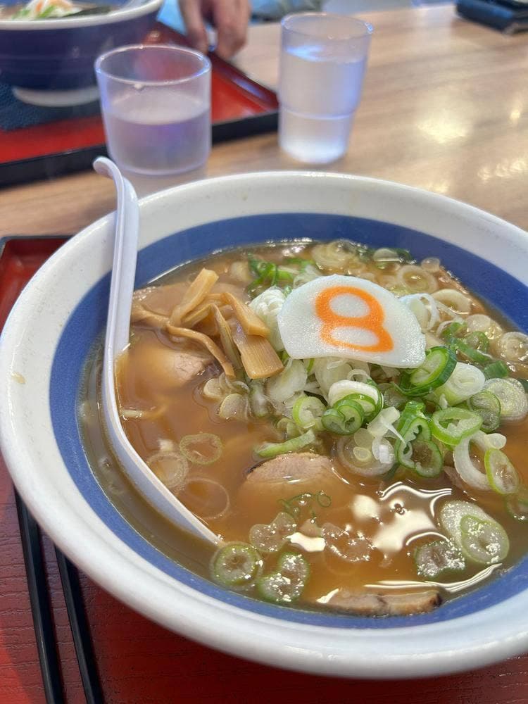 8番らーめん 新保店