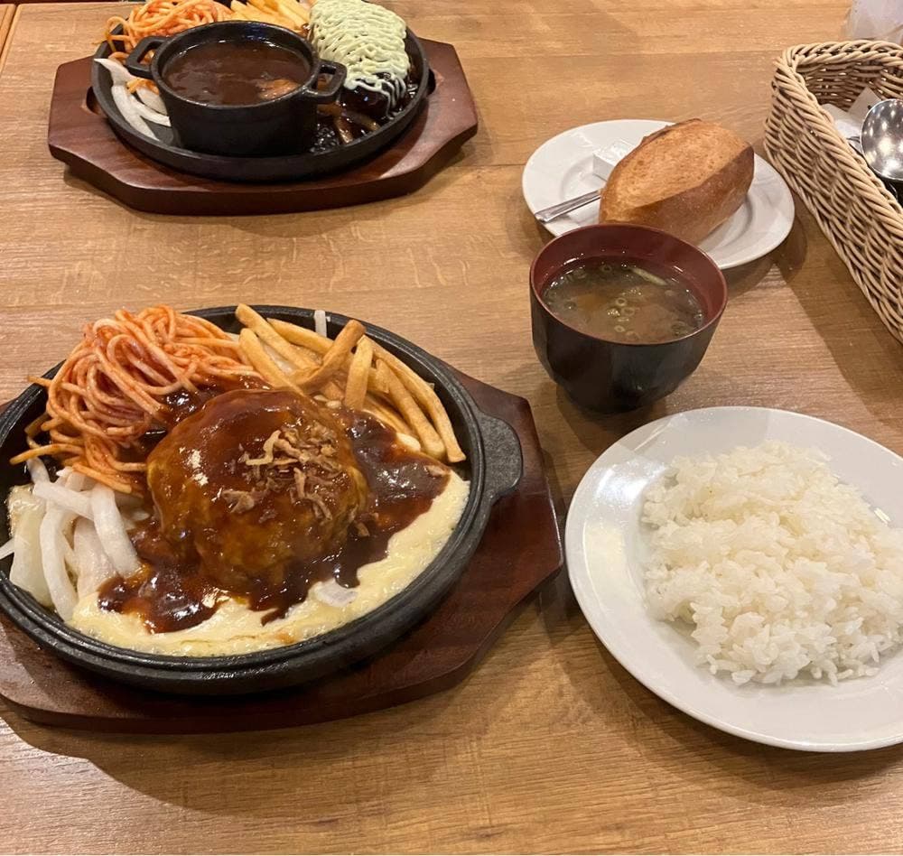 ハローキッド 東海店