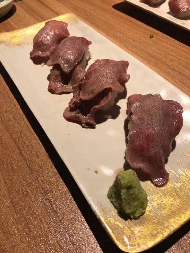 肉寿司と牛タン料理 完全個室居酒屋 みちのく 新橋店 - サブ画像1