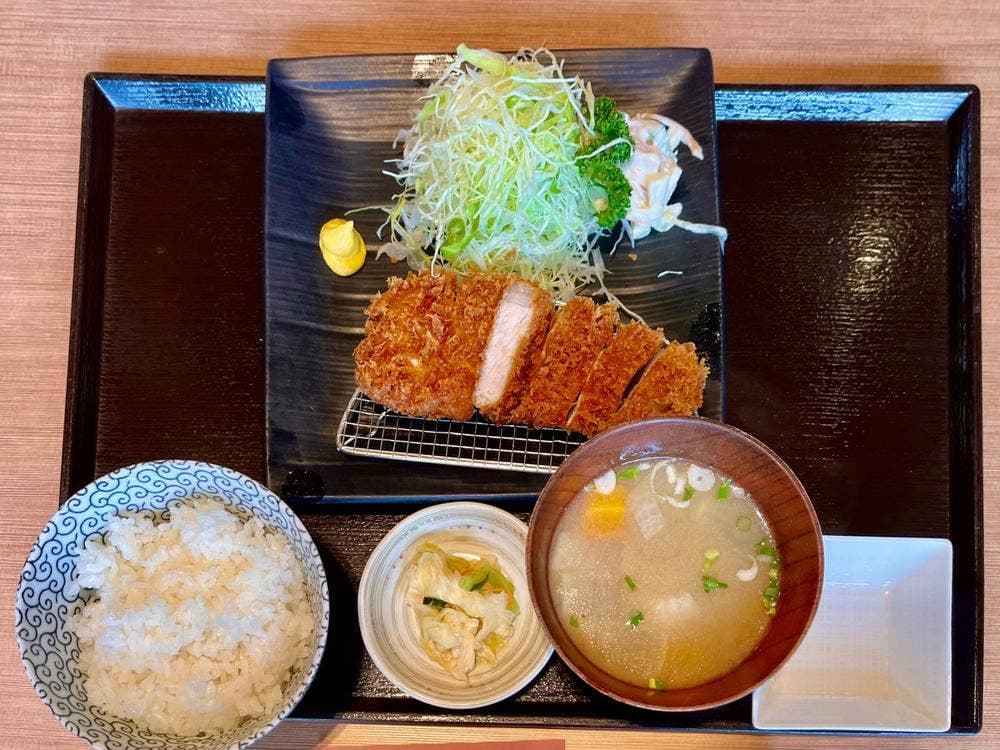 とんかつ専門店 双葉 浦安本店