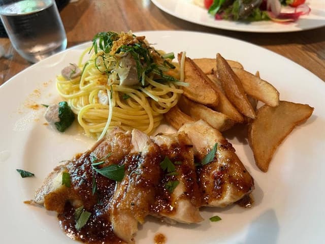 キハチ 青山本店 - サブ画像1