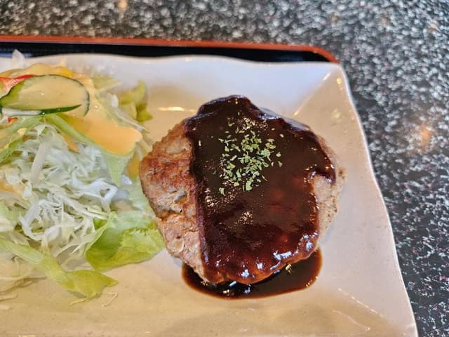 ミトラ・コーヒーハウス - サブ画像1