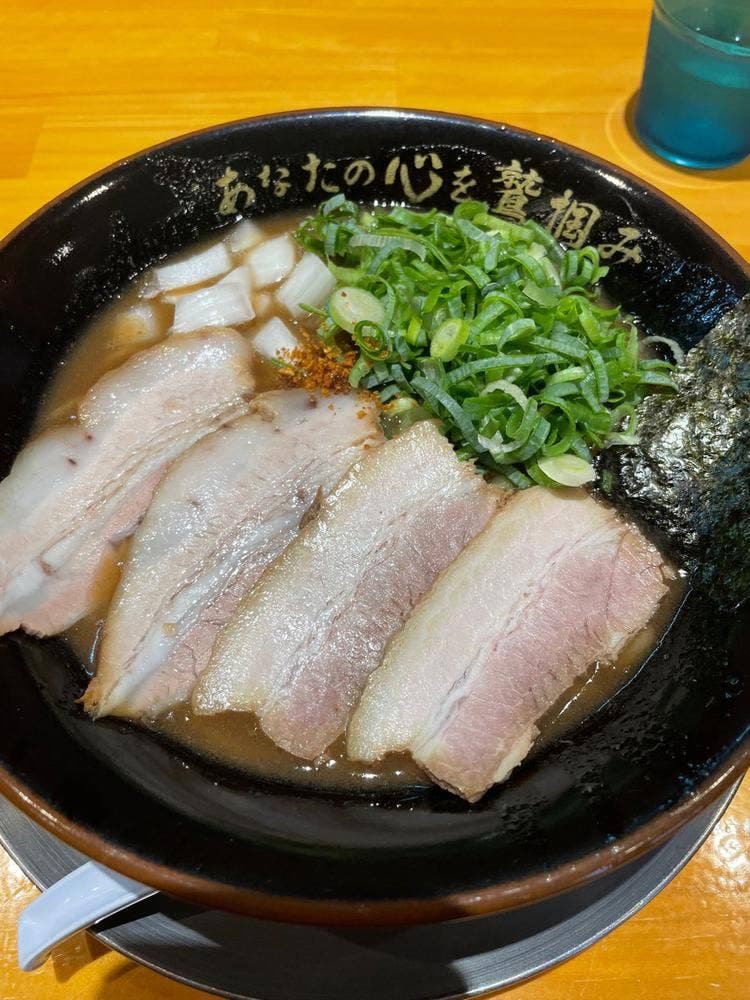あなたの心を鷲掴み