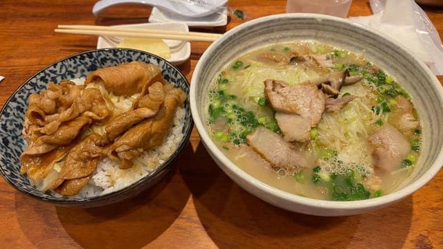 ラーメン専門 こむらさき アミュプラザ鹿児島店 - サブ画像2