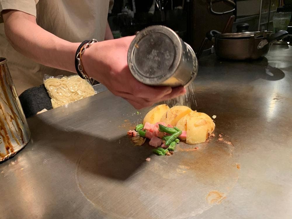 お好み焼き 鉄板焼き こひなた