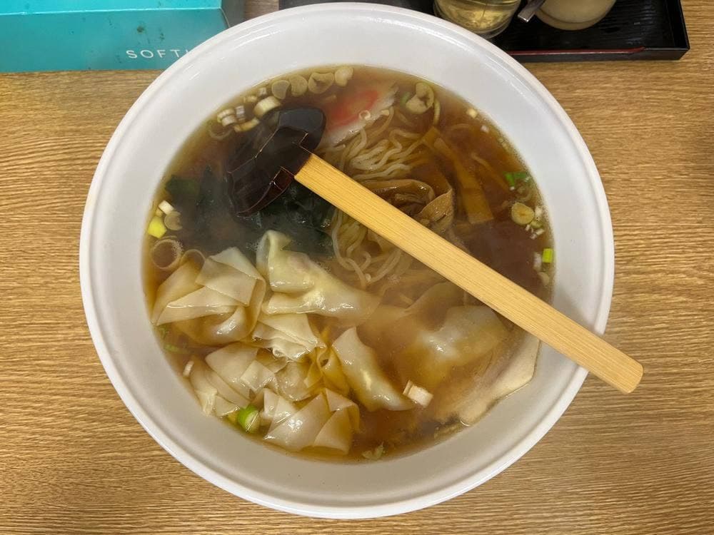 弥生亭 本店