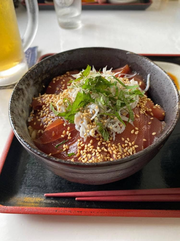 まるよし食堂
