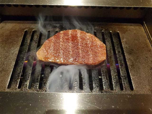 熟成焼肉 はじめ - サブ画像1