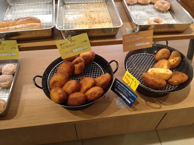スペイン窯 パンのトラ 志段味店 - サブ画像3