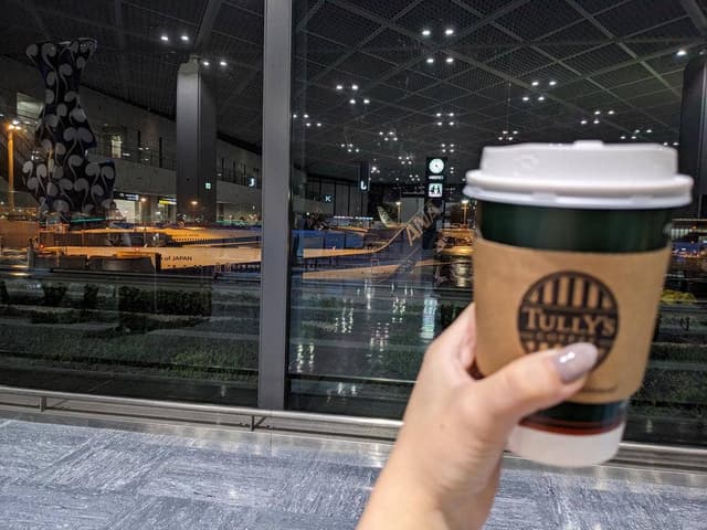タリーズコーヒー 成田空港第1ターミナル南ウイング店 - サブ画像1