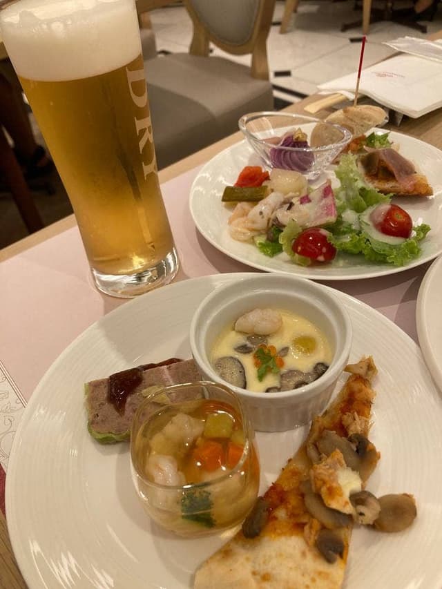 ビュッフェ&カフェレストラン アンサンブル 宝塚ホテル - サブ画像2