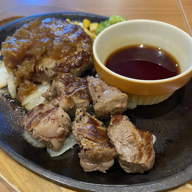 ココス 水海道バイパス店 - サブ画像1