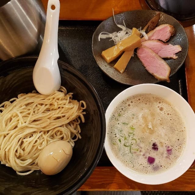 鴨だし中華そば 王鴨 - サブ画像3