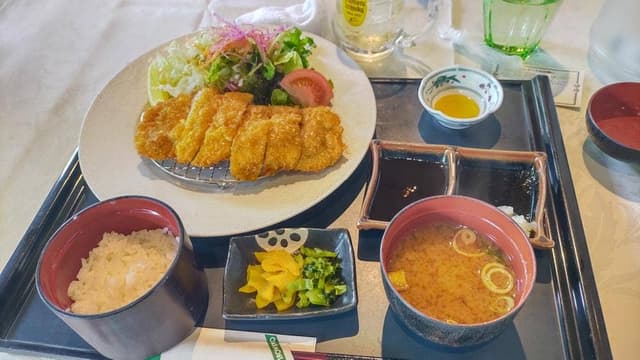 レストラン オークモントゴルフクラブ - サブ画像1