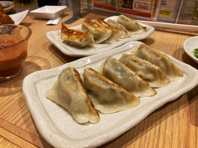 餃子とカレーザンギの店 点心札幌 大通本店 - サブ画像2