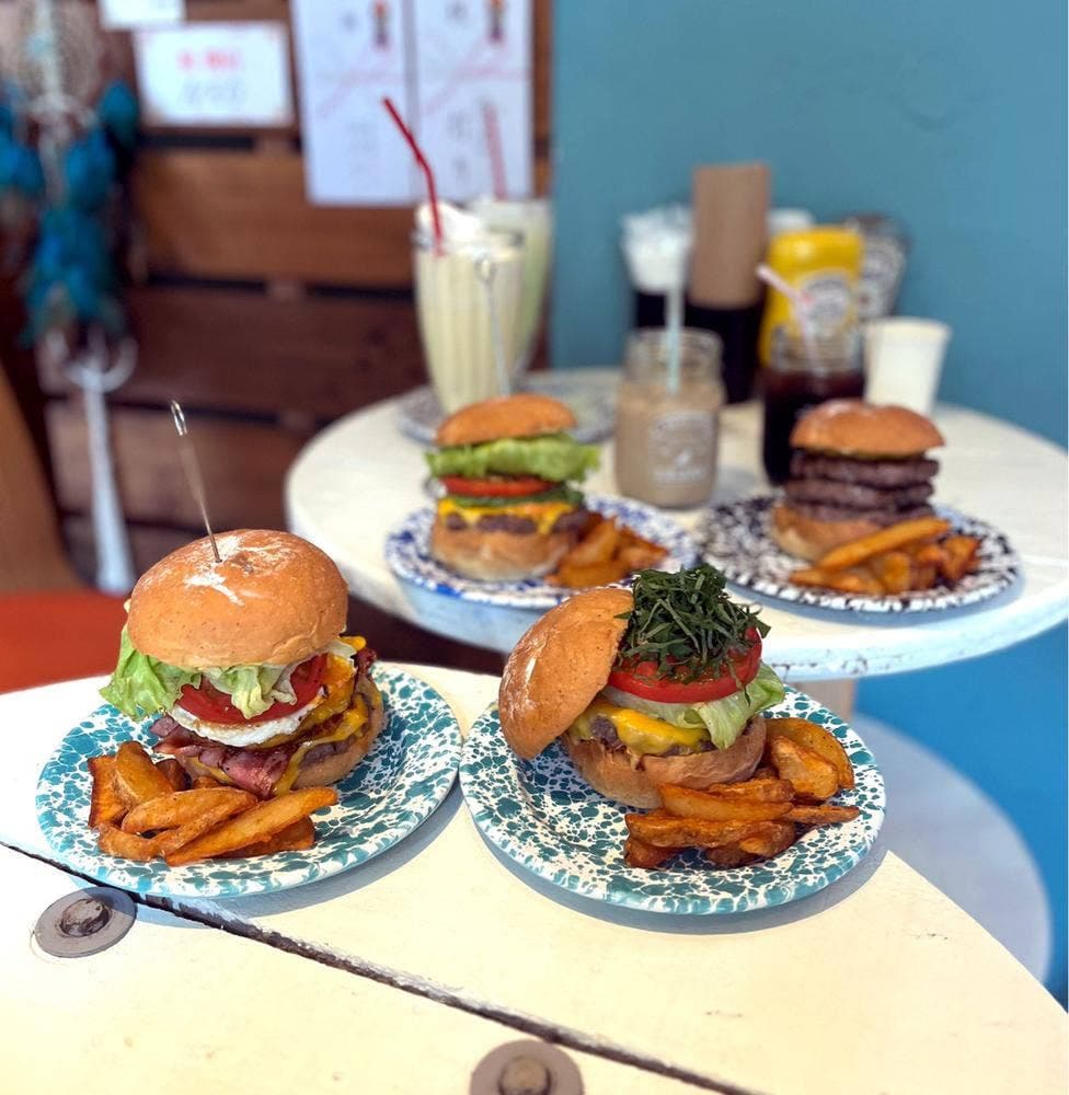 HIROMO BURGER