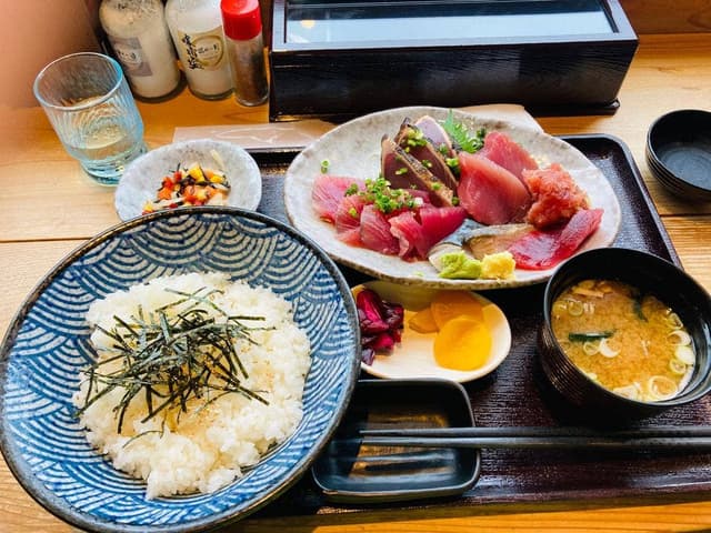 勝浦港 市場食堂 勝喰 - サブ画像1