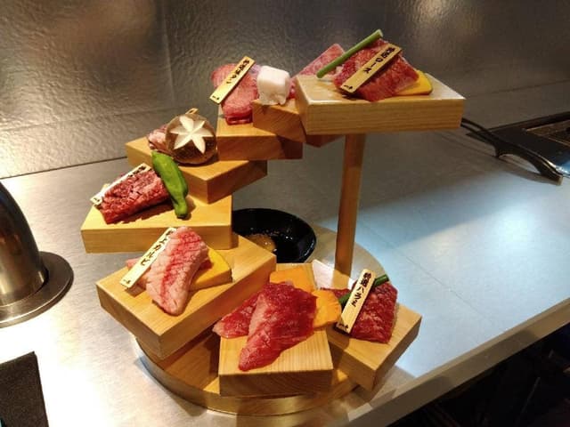 板前焼肉 一牛 三宮店 - サブ画像2