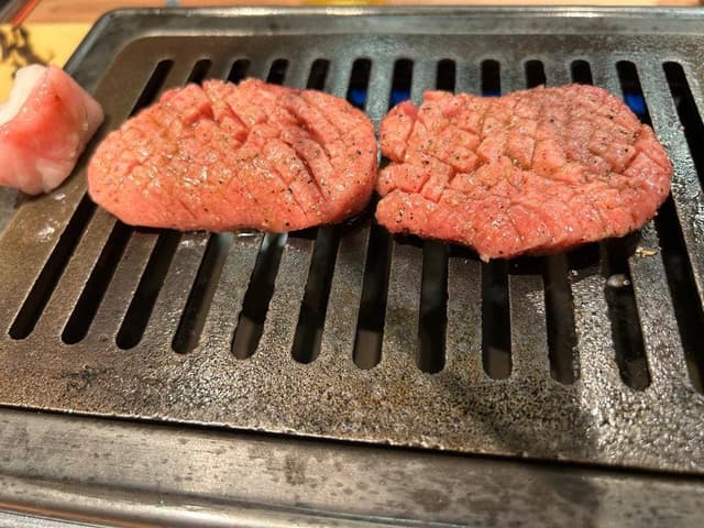 Yakiniku 名もなき名店へ 一切入魂一枚売り焼肉 - サブ画像3
