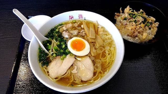 浜鶏ラーメン いわき・ら・ら・ミュウ店 - サブ画像1