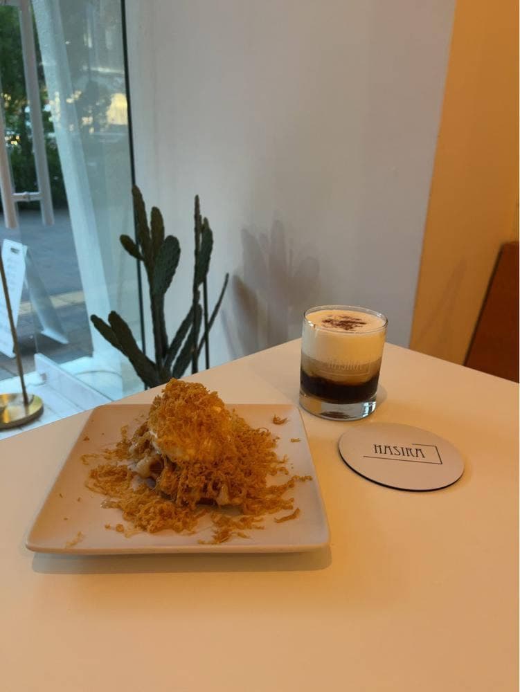 CAFE & BAR HASIRA