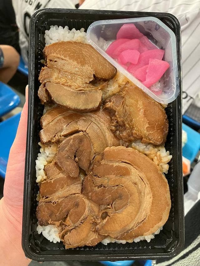 としまや弁当 新宿店 - サブ画像1