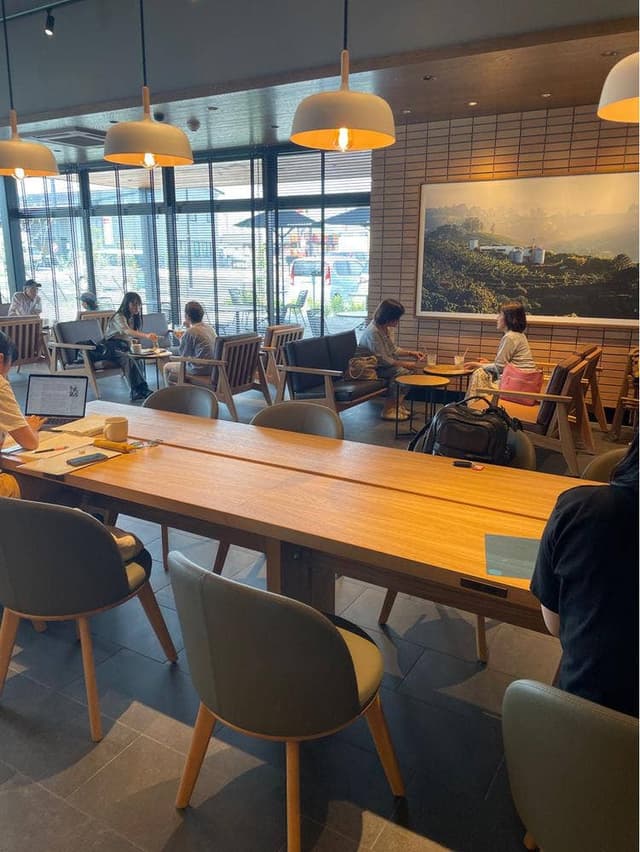 スターバックス コーヒー 菰野町店 - サブ画像1