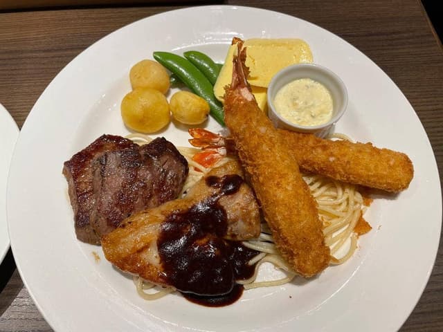はり重グリル 阪神梅田店 - サブ画像1