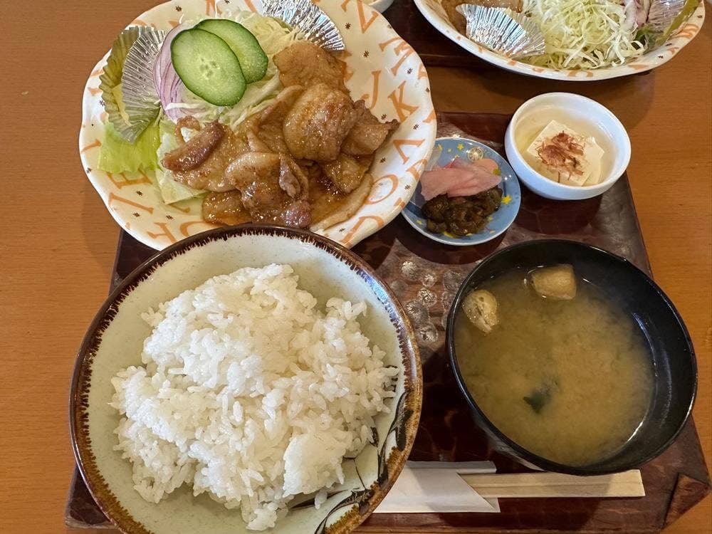 みよし
