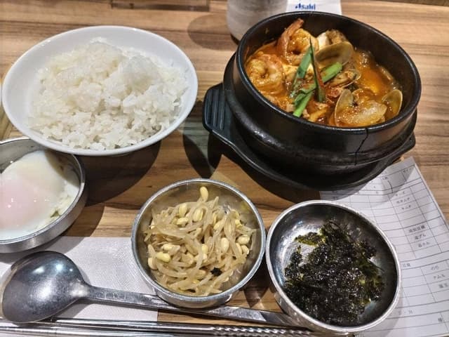 スンドゥブ 中山豆腐店 秋葉原 - サブ画像3