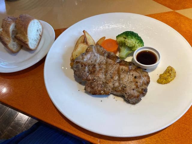 マーケットレストラン アジオ 市川店 - サブ画像1