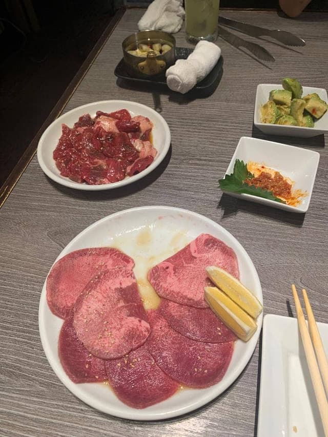 炭火焼肉酒房 青とうがらし 中山店 - サブ画像1