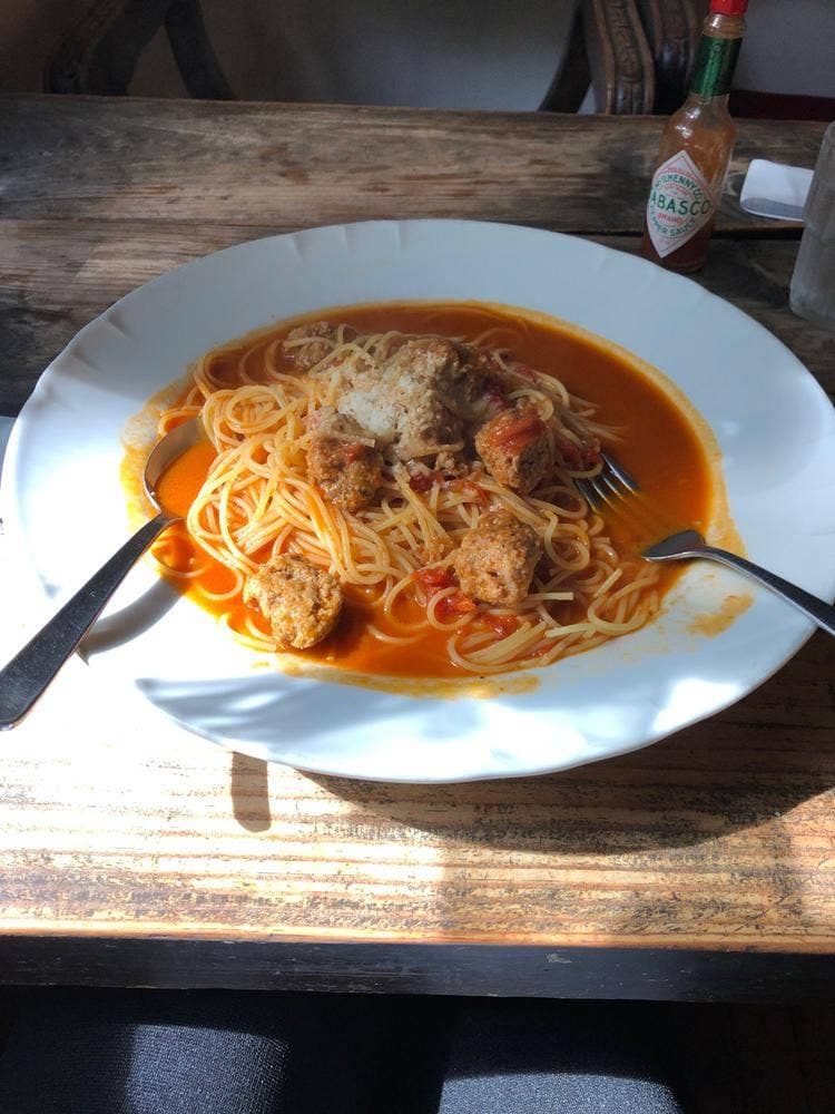 イタリア食堂ヴィアラッテェア