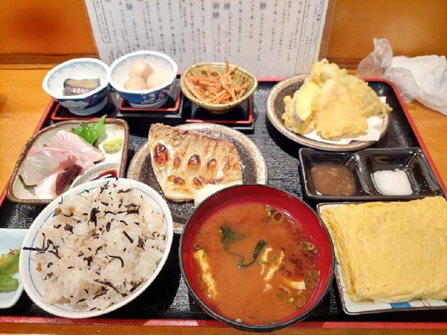 旬彩食卓 芦屋 ひろ - サブ画像1