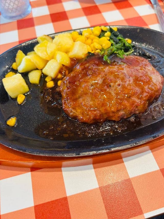 サイゼリヤ イオンタウン各務原店 - サブ画像1