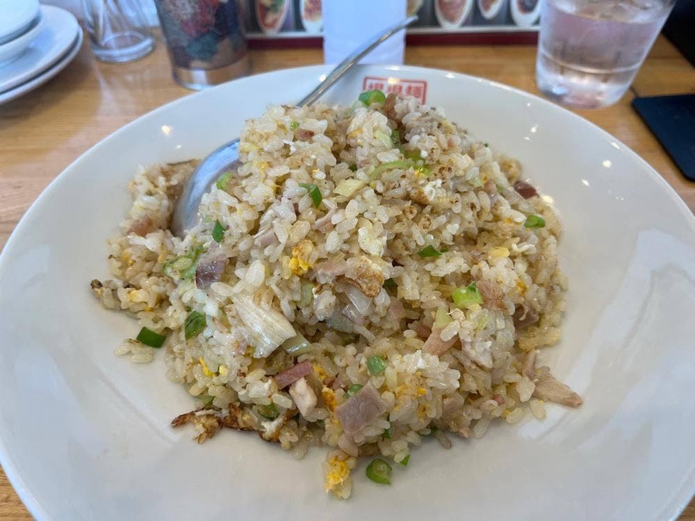 坦坦麺餃子工房北京 大矢部店