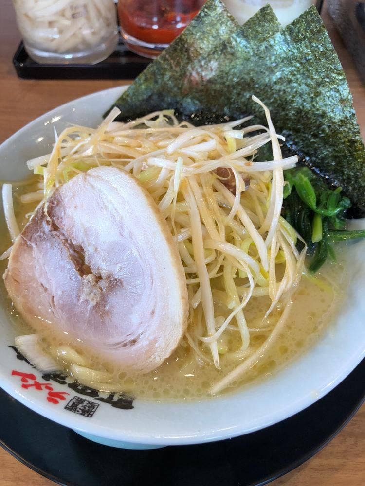 横浜家系ラーメン 町田商店 大垣店