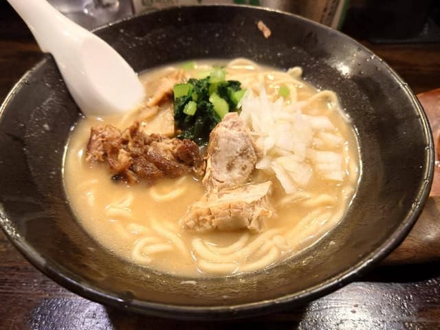 沖縄島系ラーメン よな島 - サブ画像1