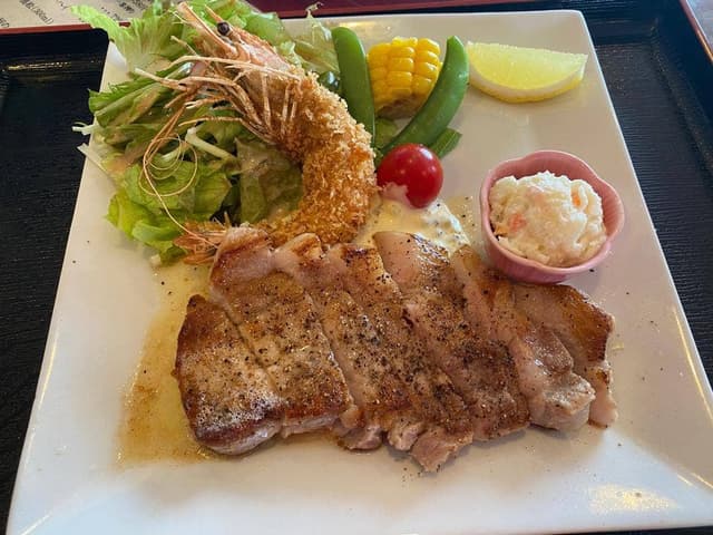 岩国センチュリーゴルフクラブ レストラン - サブ画像1