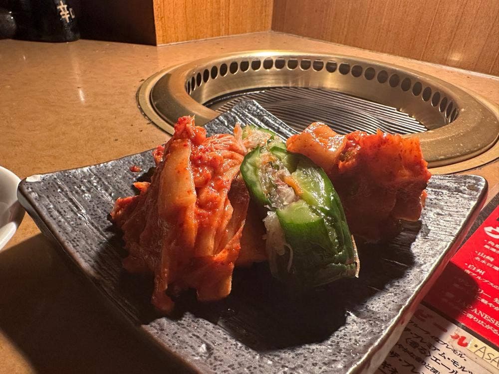 炭火焼肉・酒処 やきや