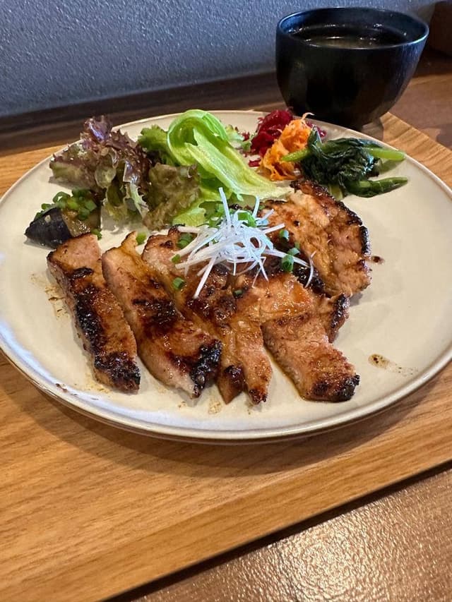 ともんや食堂 - サブ画像3