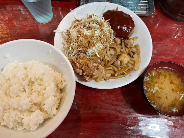 麺飯食堂 めしきんぐ 関内店 - サブ画像2