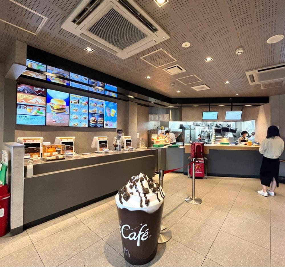 マクドナルド 十三西口店