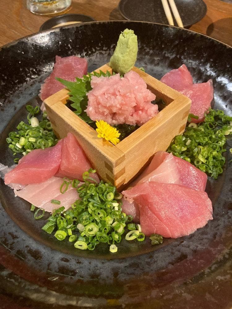 マグロセンター 栄伏見店