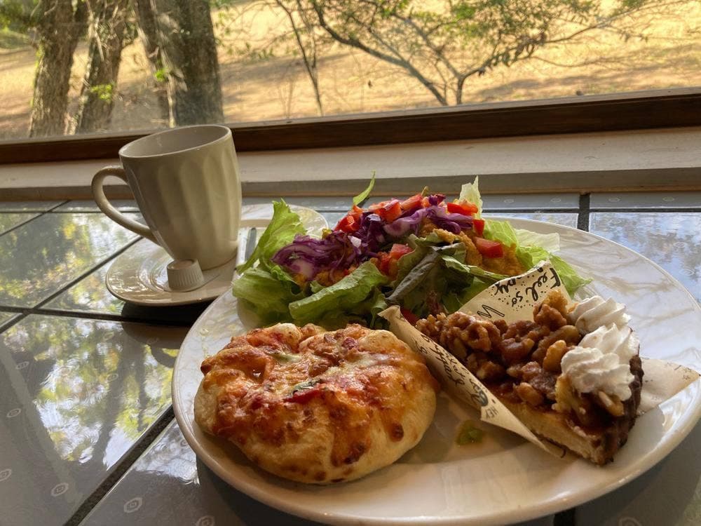 Tarte Cafe
