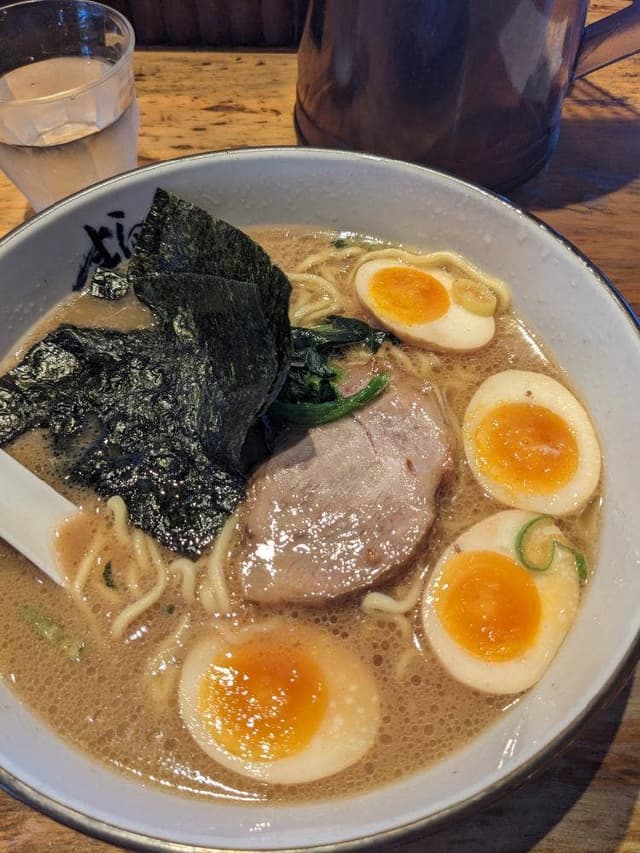 横濱家 市ヶ尾店 - サブ画像1